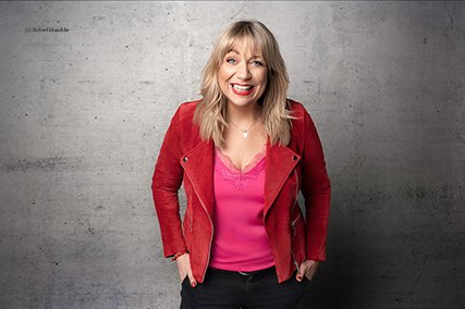 Bild "Mirja Regensburg - HAPPY."